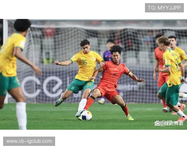 凤凰山足球场激战正酣球队实力对决精彩纷呈赛况分析与亮点回顾